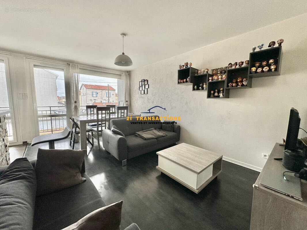 Appartement à SAINT-CHAMOND