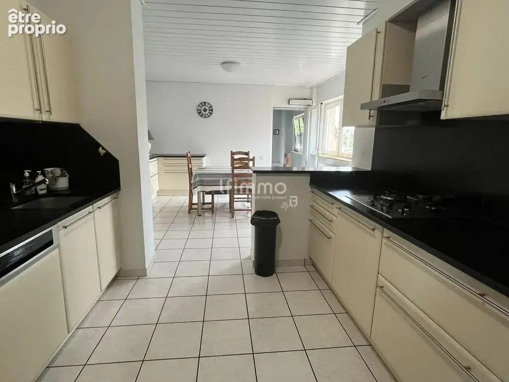 Maison mitoyenne de 186m2 avec une extension adaptée PMR - photo 14