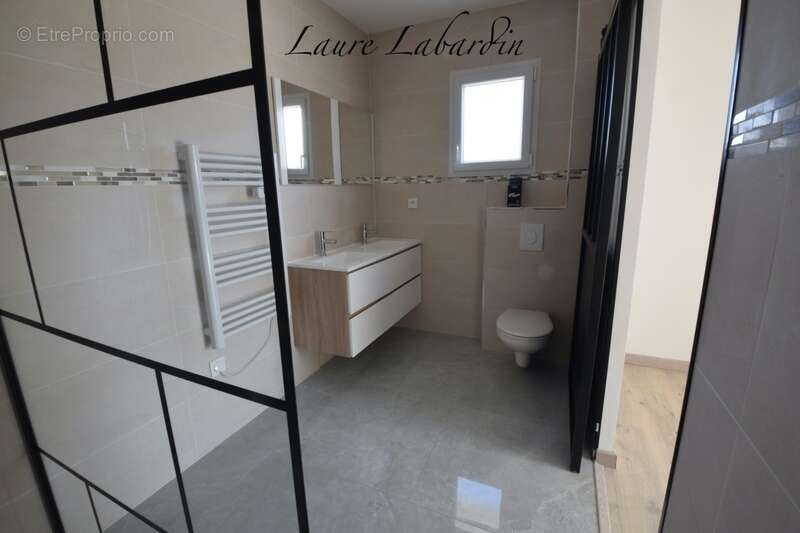 Maison à SAINTE-BAZEILLE