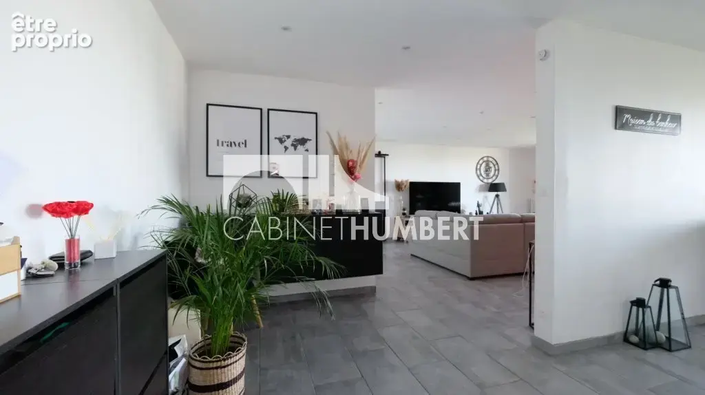 Appartement 4 pièces 90 m² à vendre à Saint-Etienne (42000) - photo 7