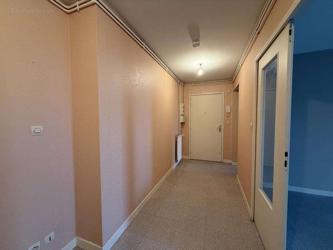 Appartement 3 pièces Villeboeuf le Haut Saint-Etienne - photo 10