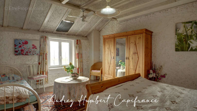 Maison à BUXIERES-SOUS-LES-COTES