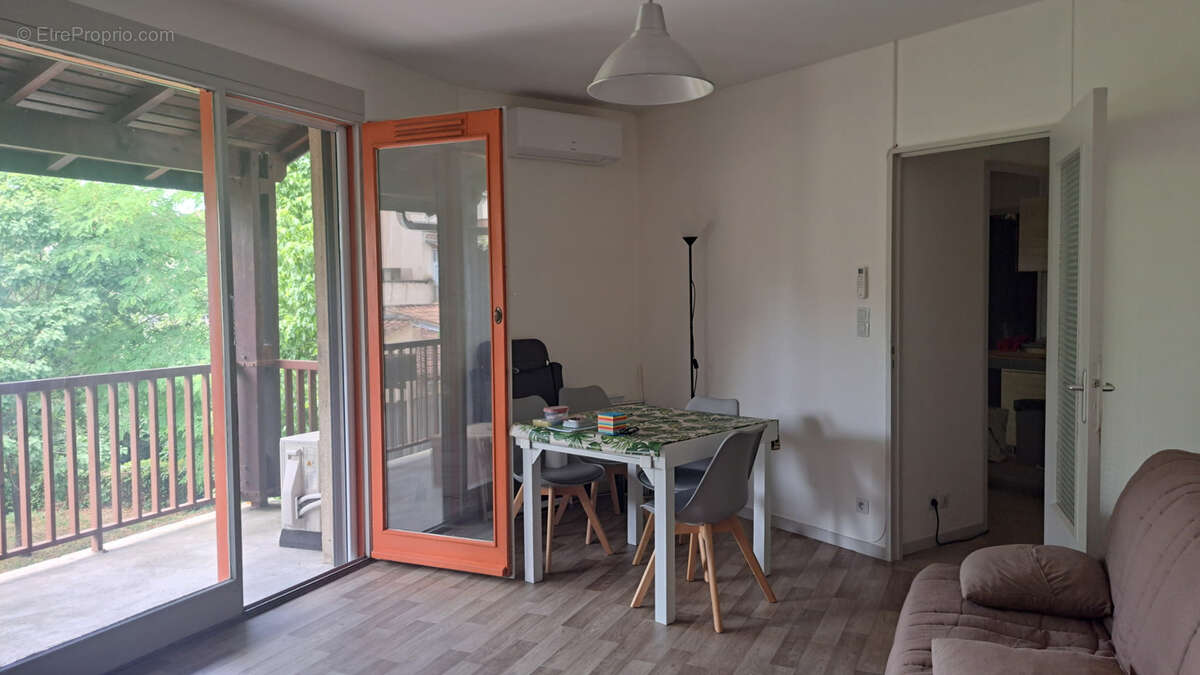 Appartement à CAUSSADE
