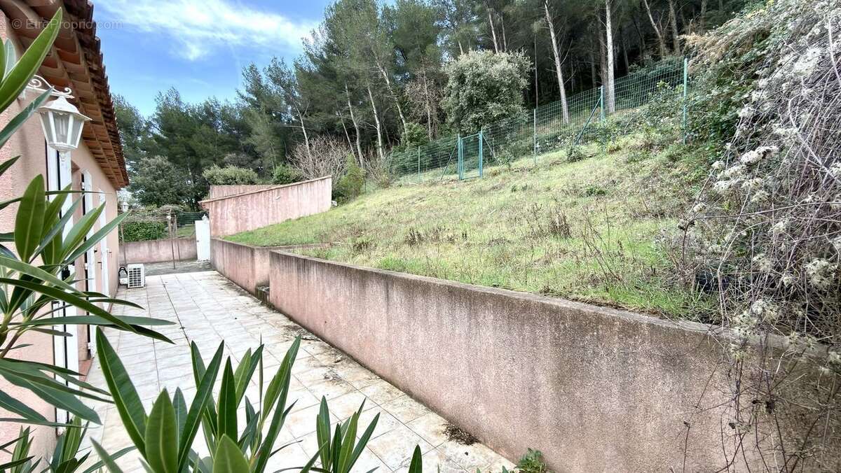 Maison à LA PENNE-SUR-HUVEAUNE