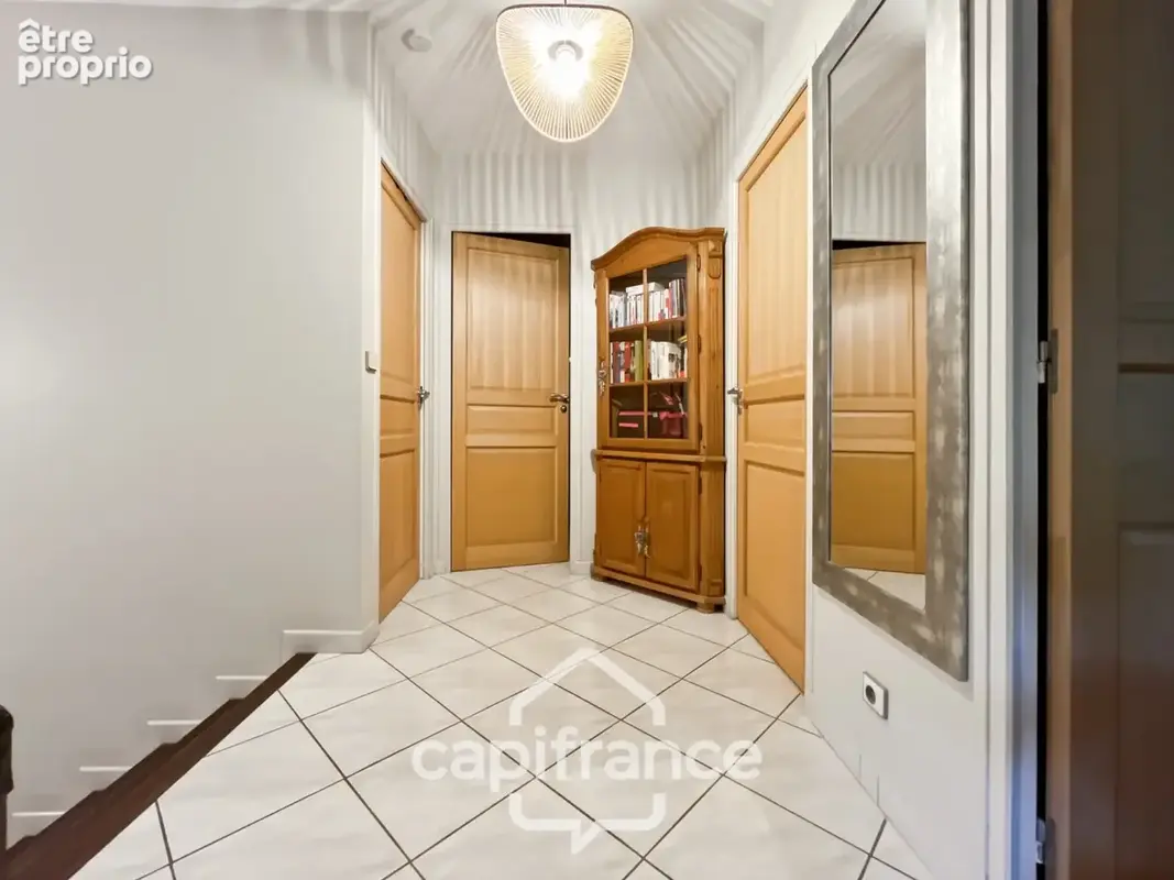 Maison familiale de standing, 4 chambres, au calme d'une impasse, Proche RER E et future ligne 15, à CHAMPIGNY-SUR-MARNE, limite - photo 12
