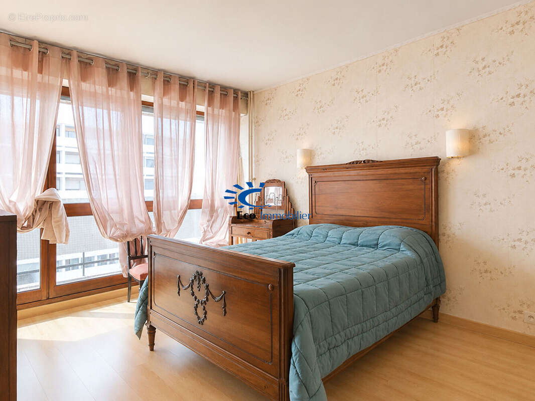 Exclusivite la rochelle - appartement environ 99m² - balcons et stationnement - photo 6