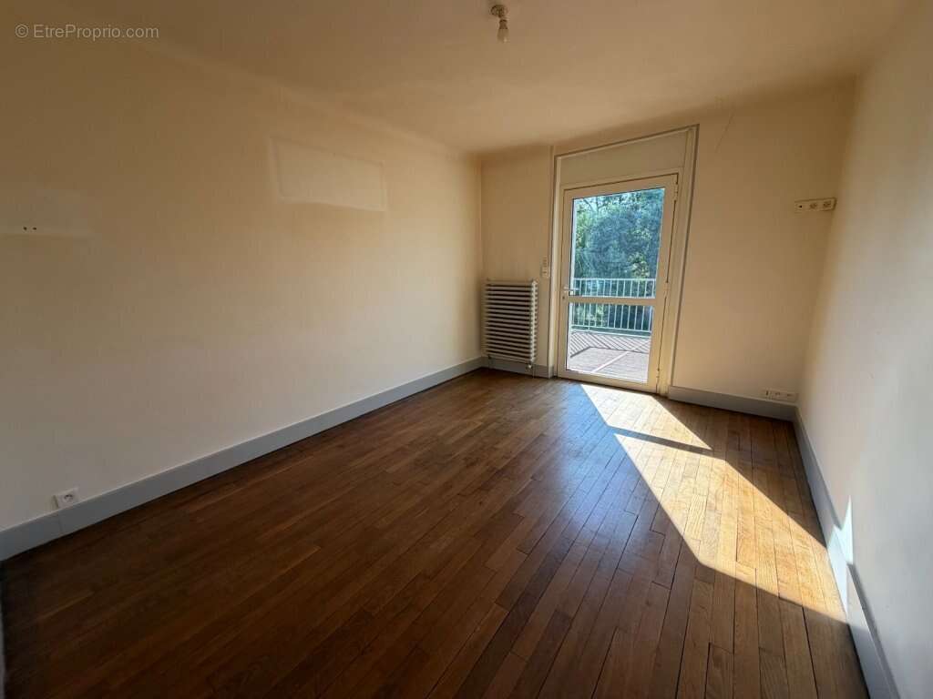 Maison 109 m2 toulon-sur-arroux - photo 8
