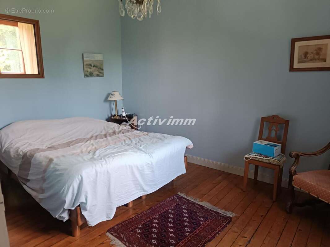 4252 32 - Maison à HESDIN