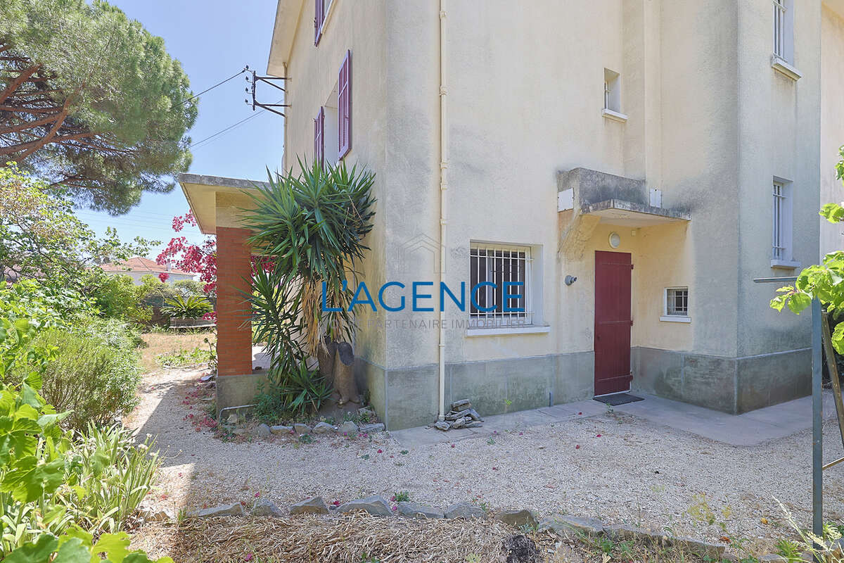 Appartement à HYERES