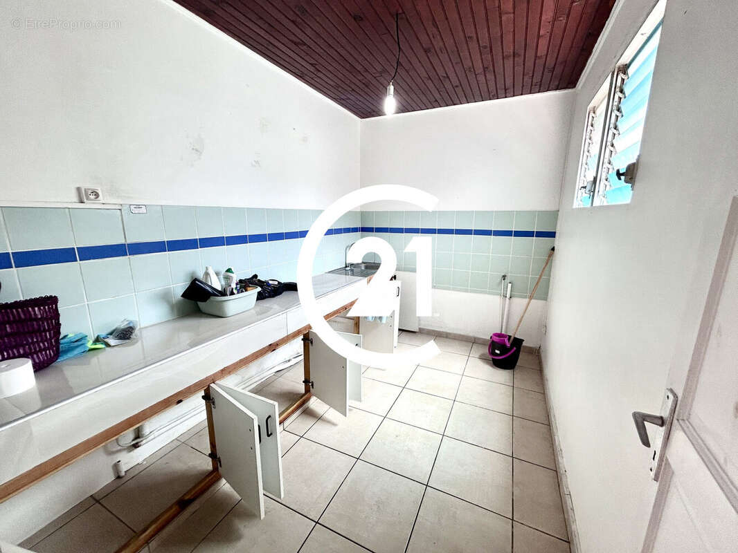 Maison 82 m² à Fort-De-France  - photo 9
