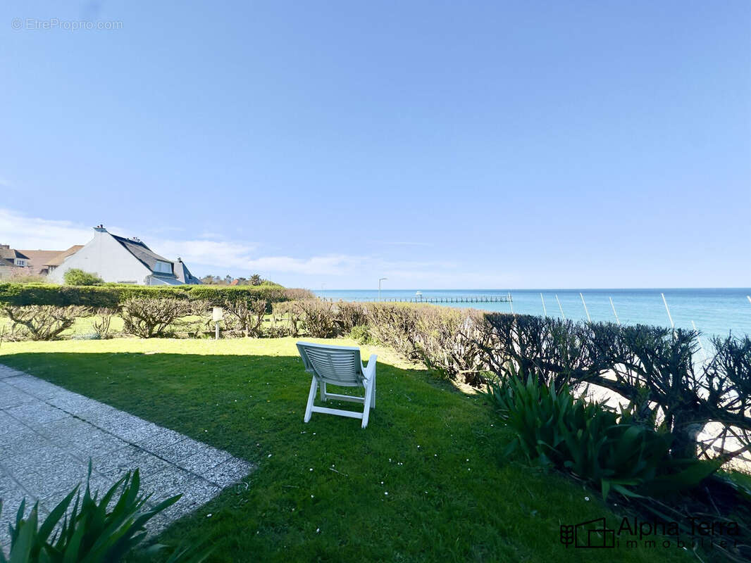 Appartement à LUC-SUR-MER