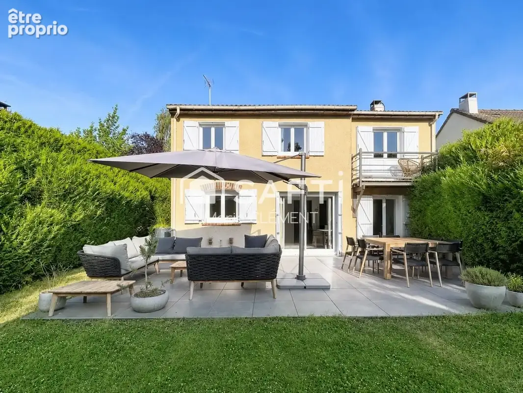 Photo 1 - Maison à LESIGNY