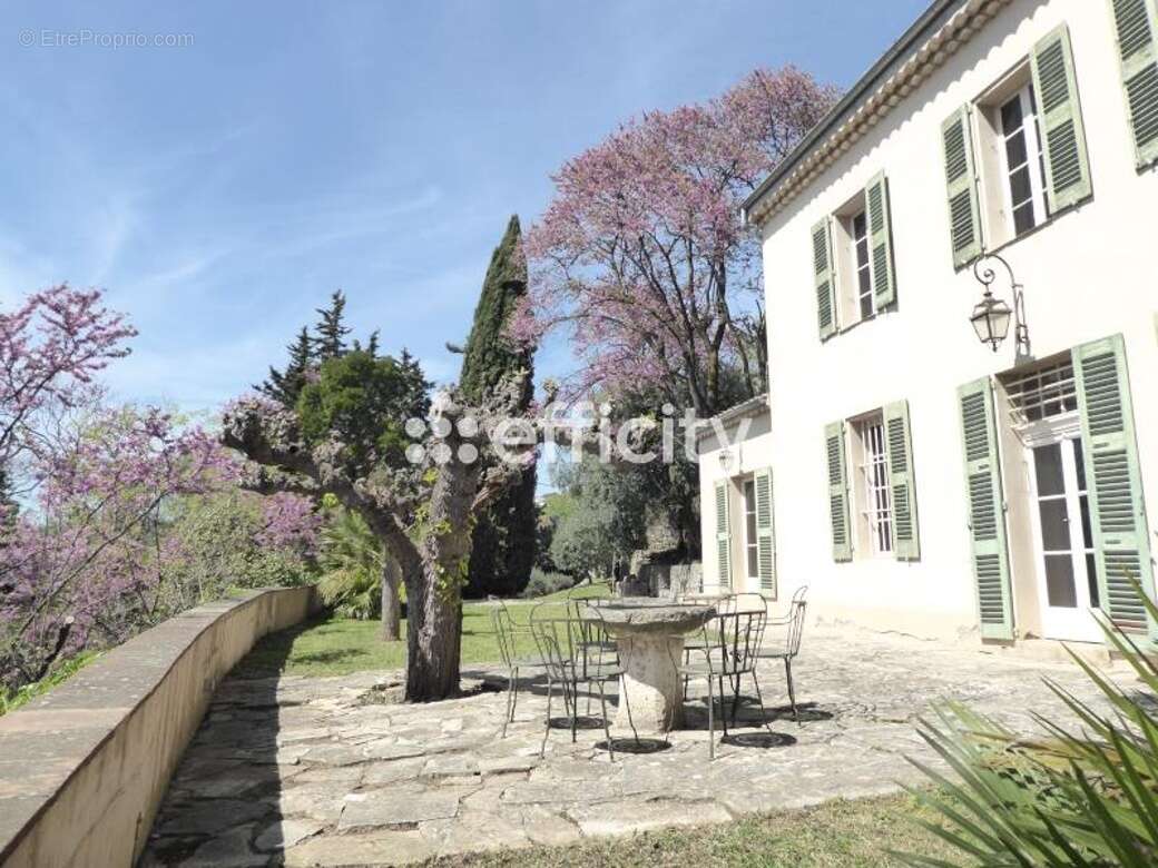 Maison à DRAGUIGNAN