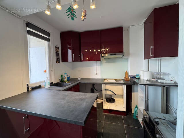 Appartement à COURBEVOIE