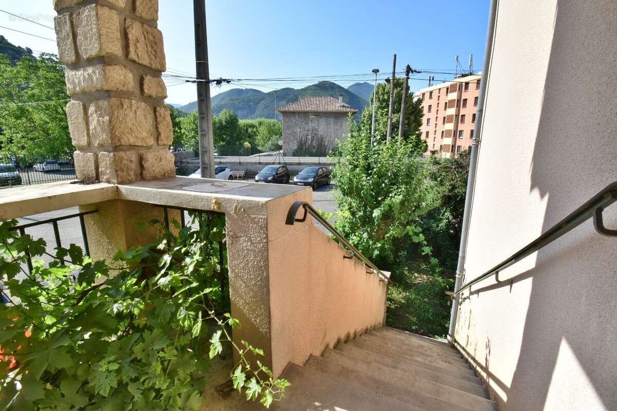 Maison 5 pièces à fort potentiel d'investissement - DIGNE-LES-BAINS (04000) - photo 5