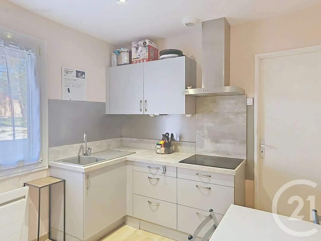 Maison 79 m² à Vaux  - photo 3