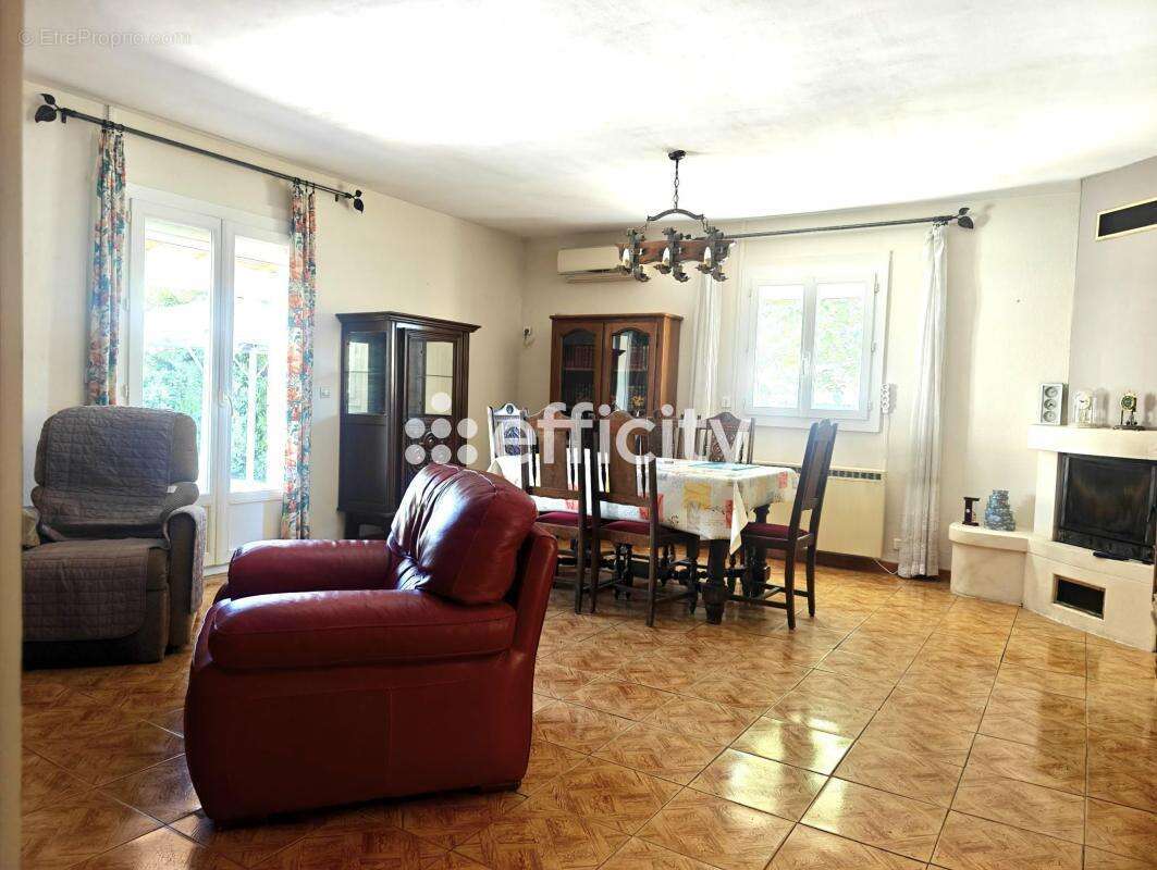 Maison 84 m² à Lunel  - photo 4