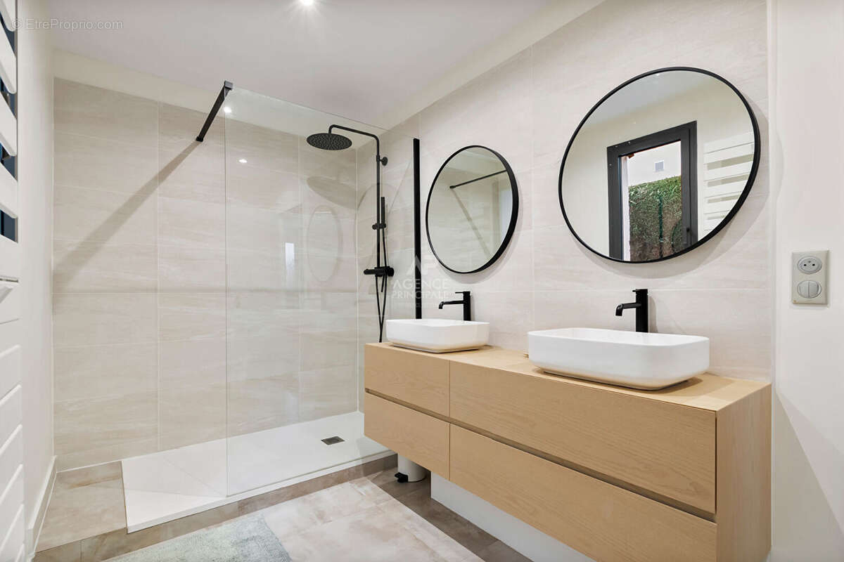 Maison à SAINT-GERMAIN-EN-LAYE