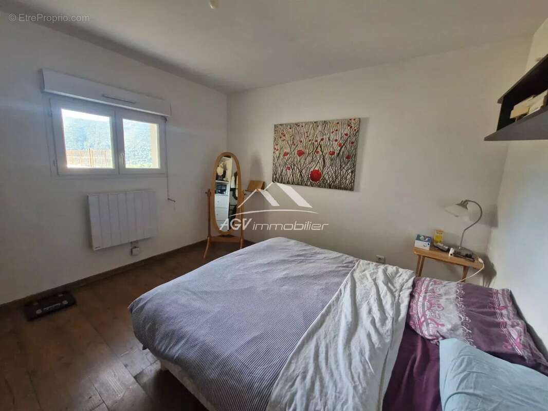 Maison à SAINT-FLORENT-SUR-AUZONNET