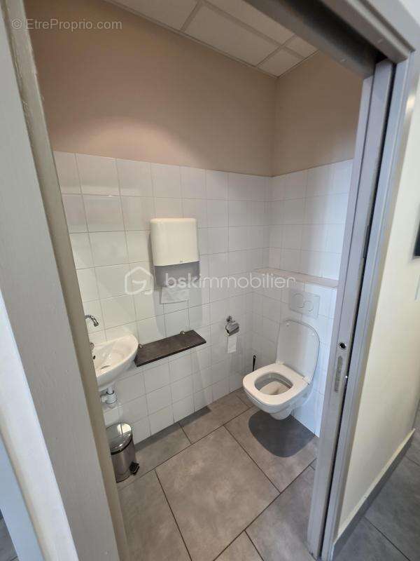 Nice centre – quartier des musiciens – local professionnel de 208 m² - photo 15