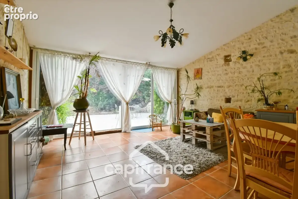 Maison de caractère à vendre 12 pièces SAINT SEVERIN SUR BOUTONNE (17) sur 4500m²de terrain arboré - photo 21