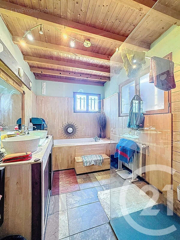 Maison à TRETS