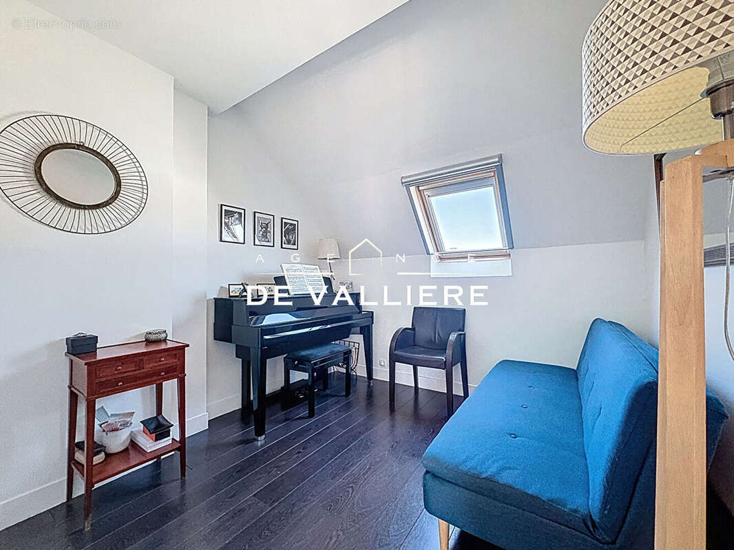 Appartement à NANTERRE