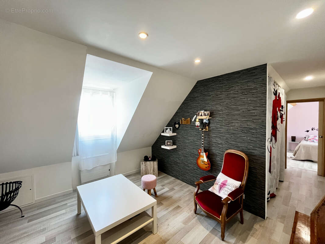 Maison à ROZAY-EN-BRIE