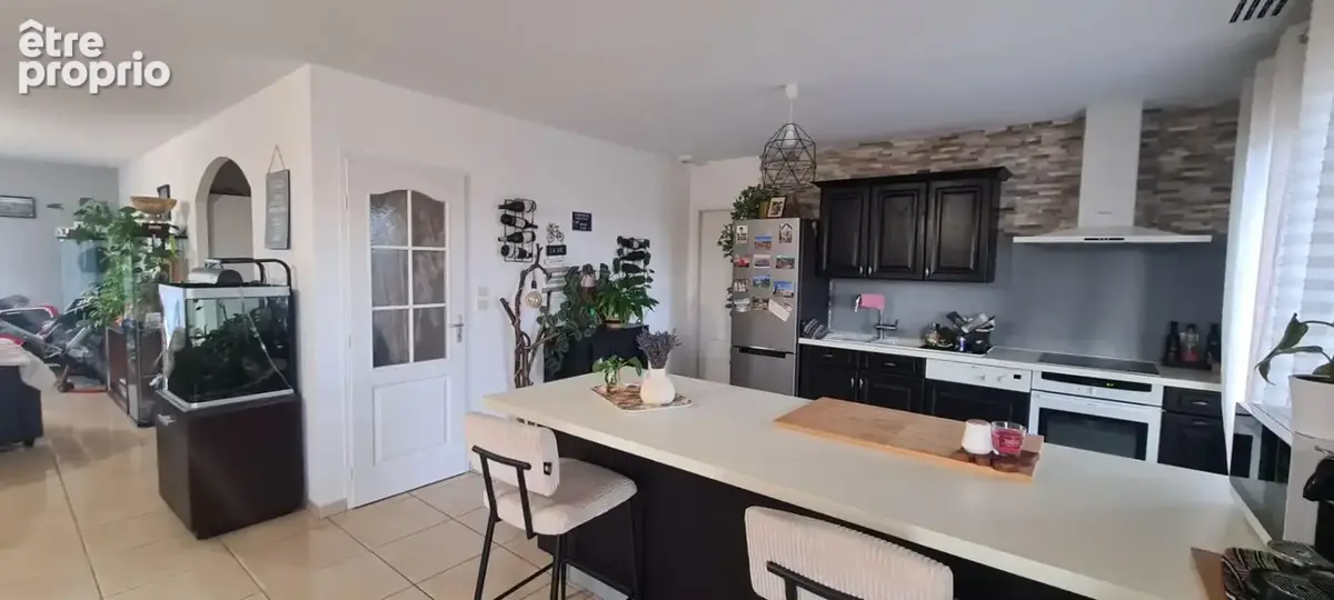 Maison Remilly Sur Tille -148 m2- 1ha4 de terrain - vaste dépendance - photo 4