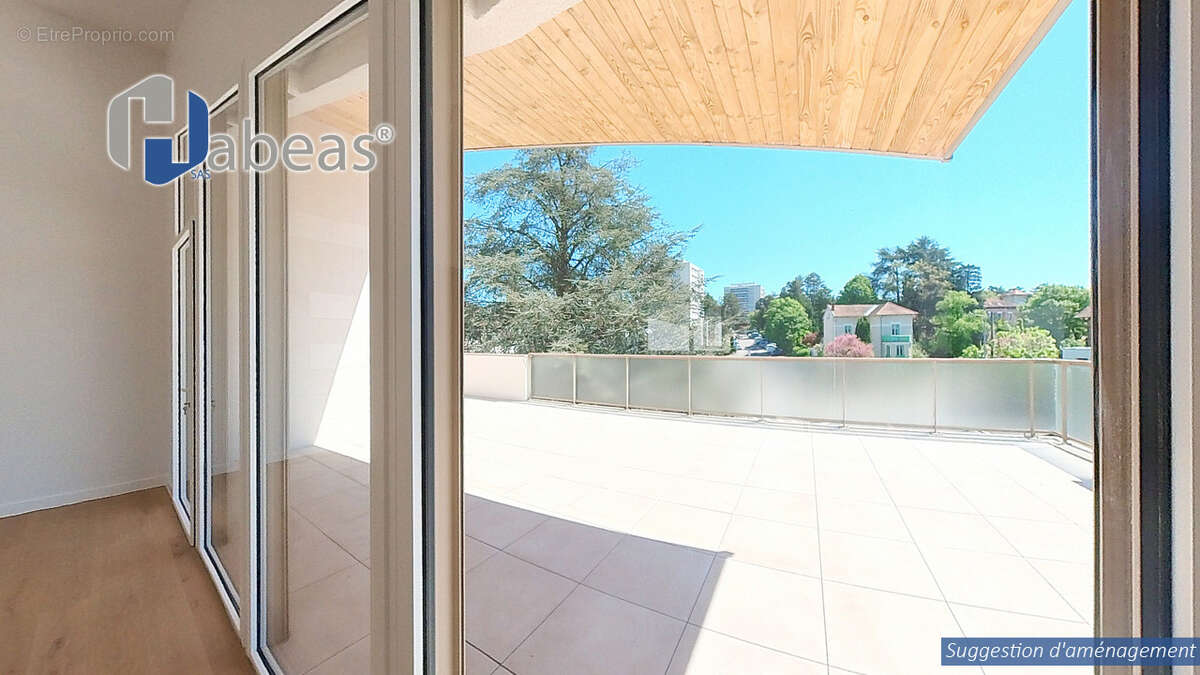 Appartement à SAINTE-FOY-LES-LYON