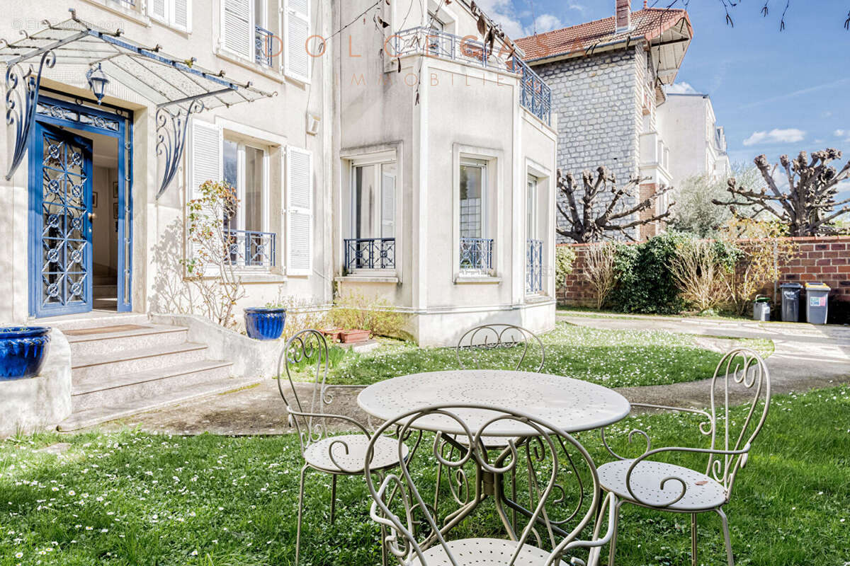 Maison à NOGENT-SUR-MARNE