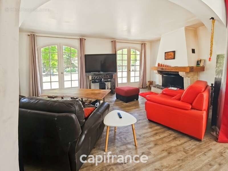 Maison à SAINT-ANDRE-DE-CUBZAC