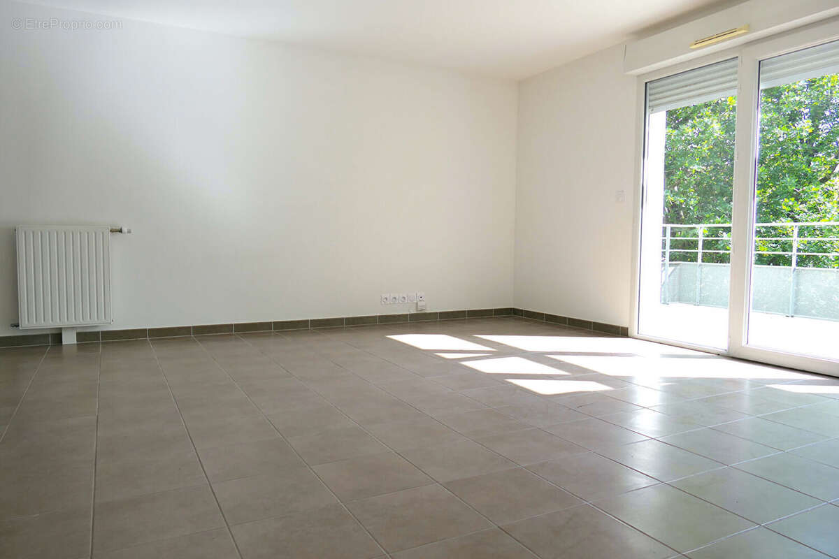Appartement à LES SORINIERES