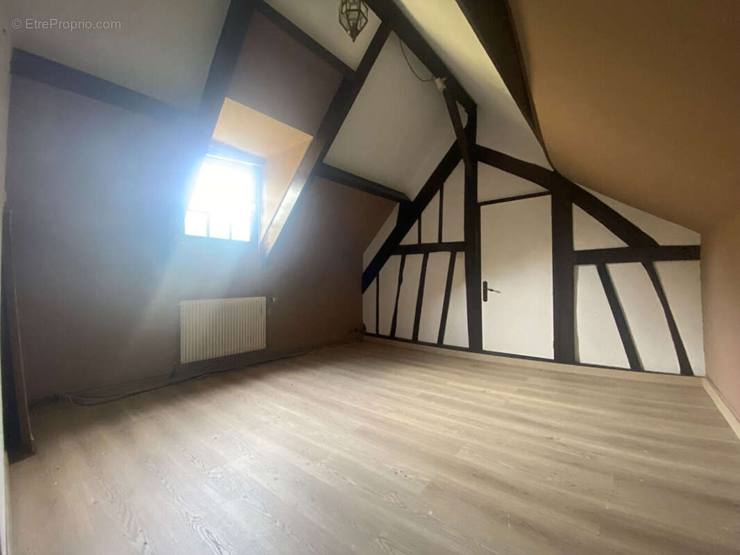 Maison à AMFREVILLE-LA-CAMPAGNE