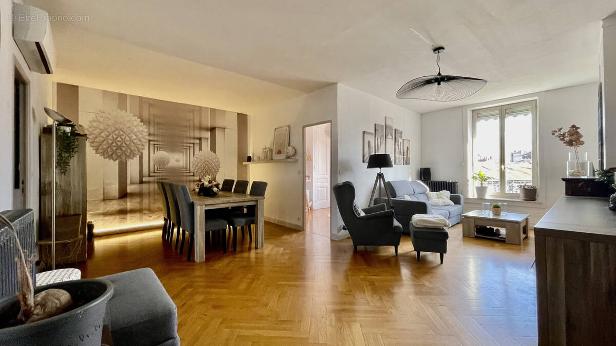 Appartement à VILLEURBANNE