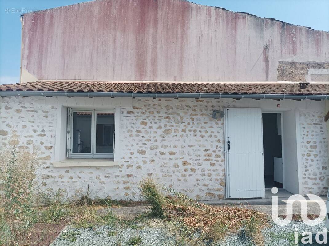 Photo 1 - Maison à SAINT-JUST-LUZAC