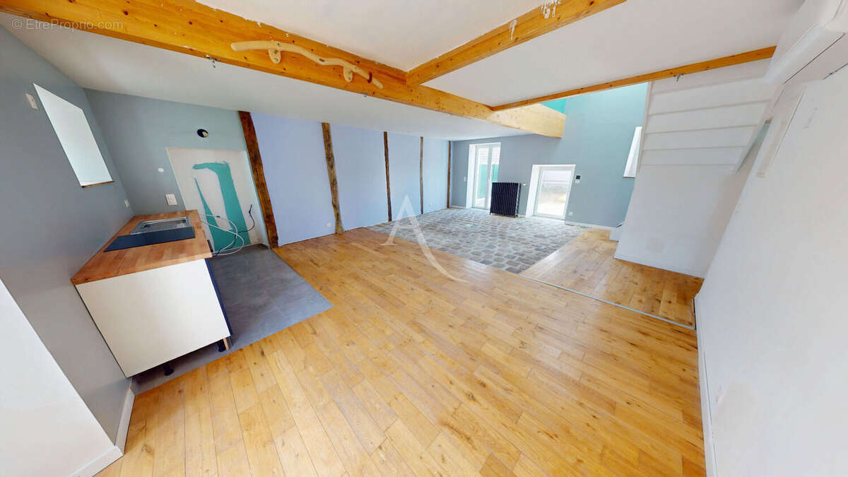 Maison à LE CHATELET-EN-BRIE