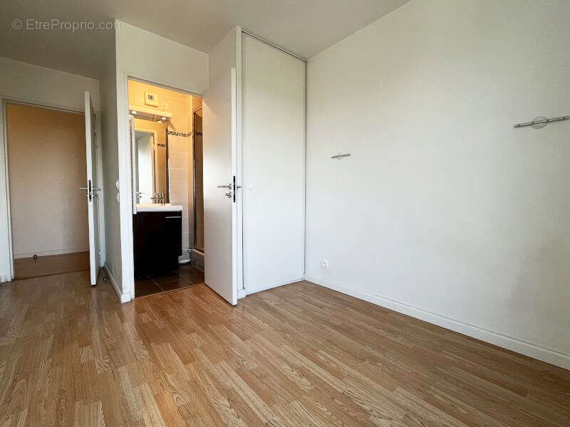 Appartement 77 m² à Quincy-Sous-Senart  - photo 11