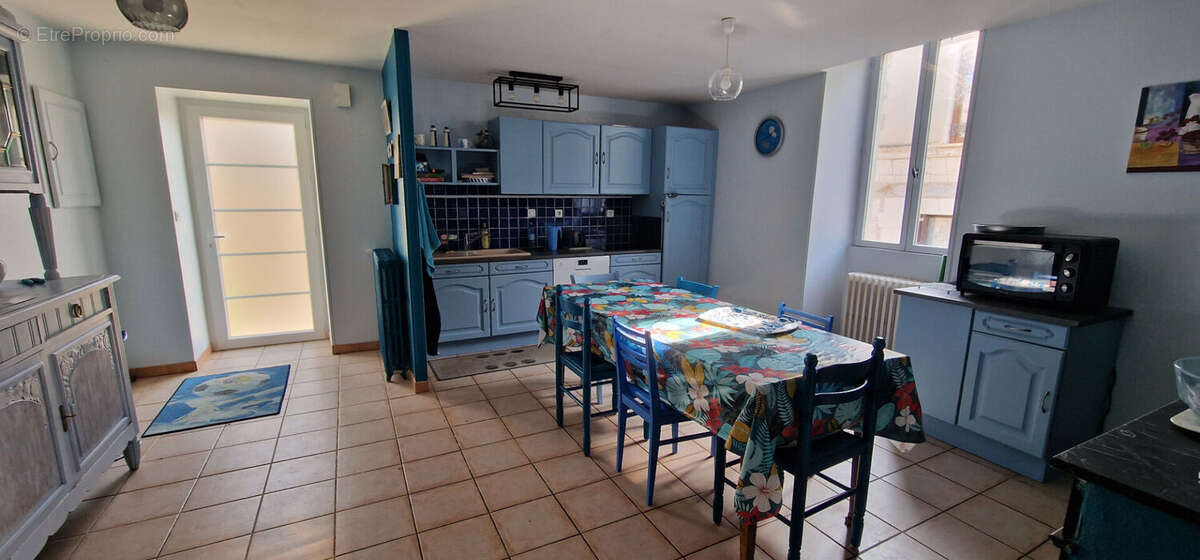 Maison à PLEUMARTIN