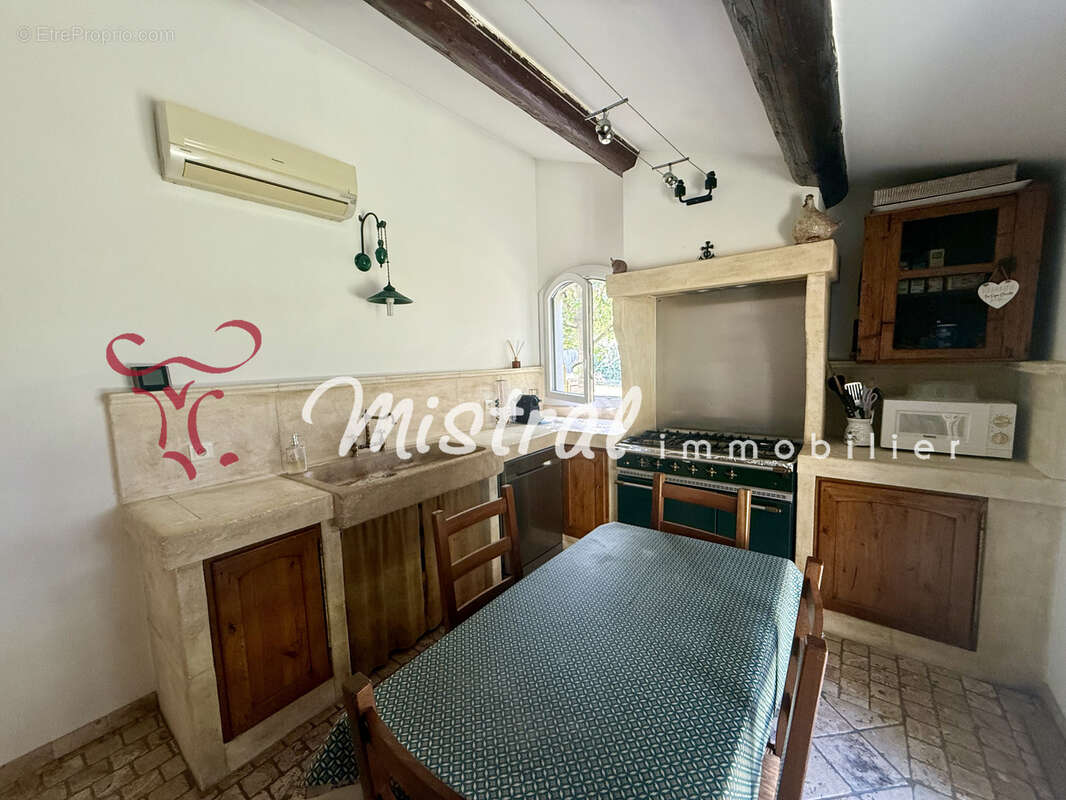 Vente maison 2 chambres les saintes maries de la mer - photo 3