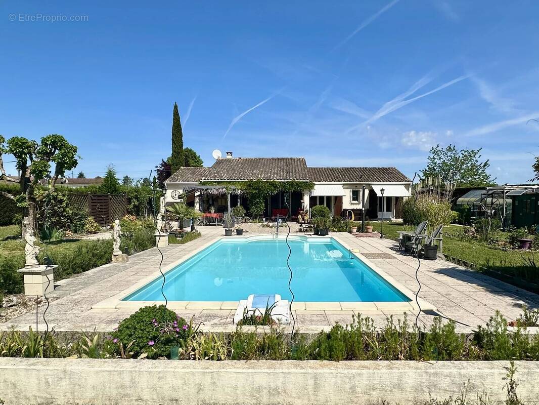 Maison à CHENAUD