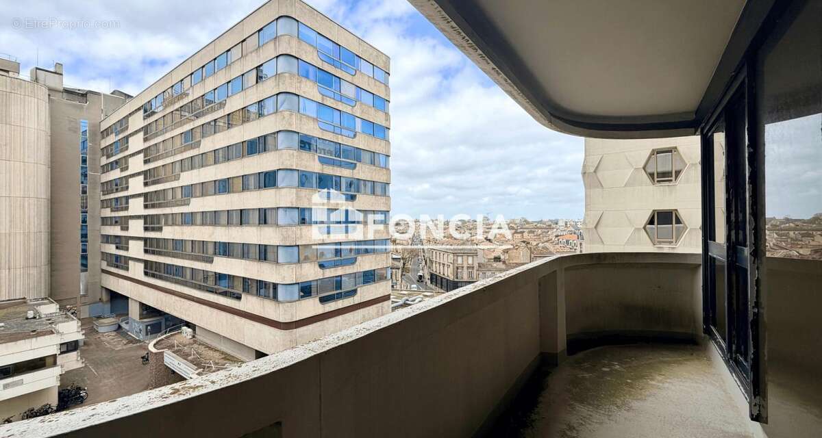 Appartement à BORDEAUX