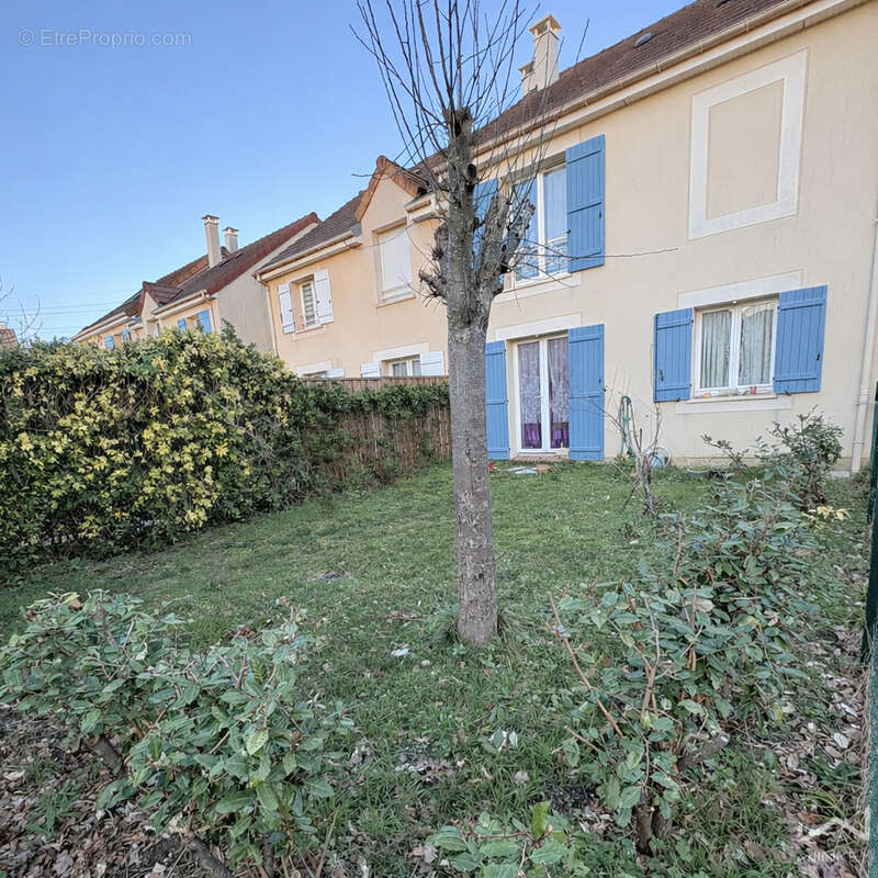Maison à PORCHEVILLE