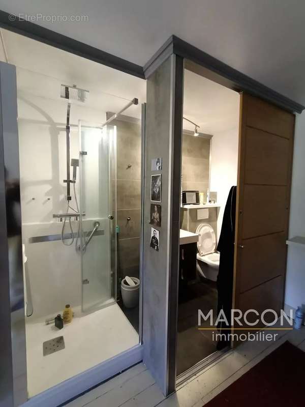 Maison à SAINT-MEDARD-LA-ROCHETTE