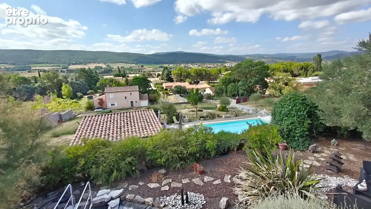 Limoux - Villa en position dominante - Terrain de 3700m2- Piscine et cuisine d'été - photo 10