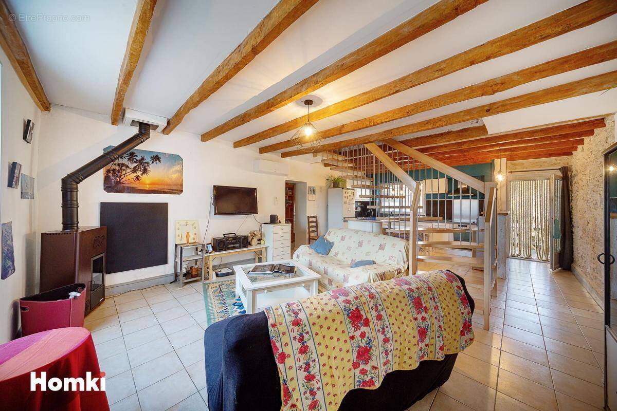 Maison à LABOUTARIE