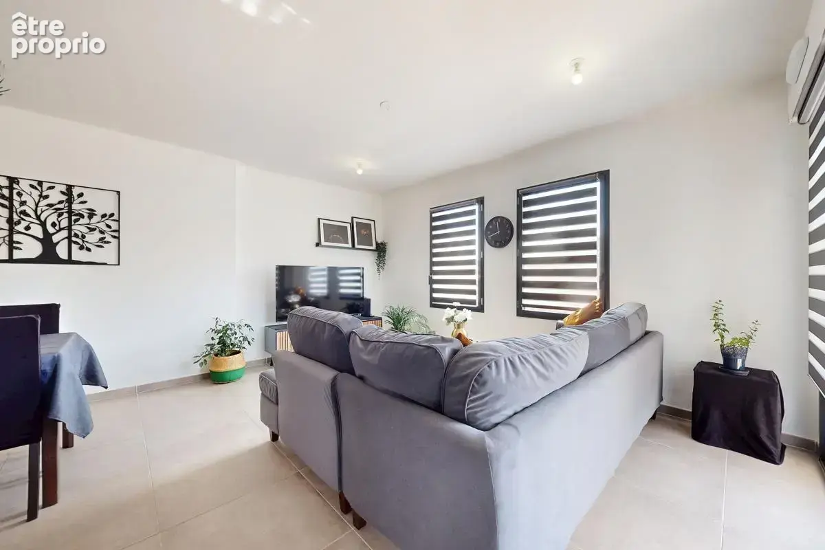 La Ciotat – T2 de 48 m² récent (2023), balcon sud-ouest, parking sous-sol, DPE A - photo 5