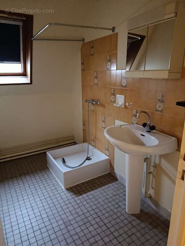 Maison à COSNE-COURS-SUR-LOIRE