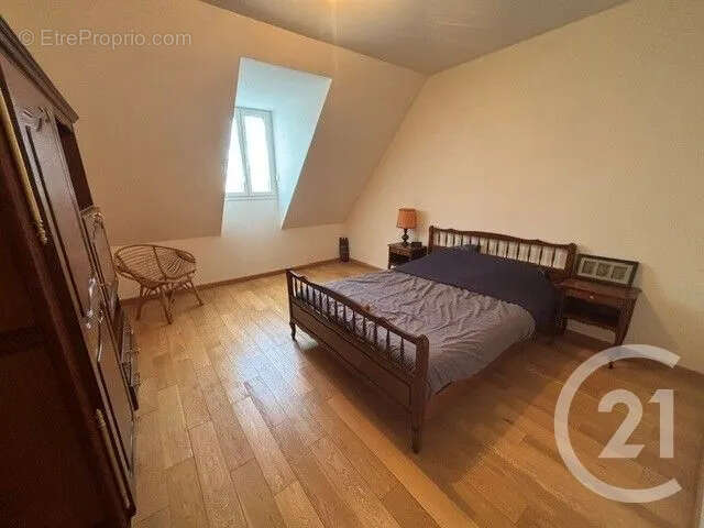 Maison 196 m² à Dammartin-En-Goele  - photo 12