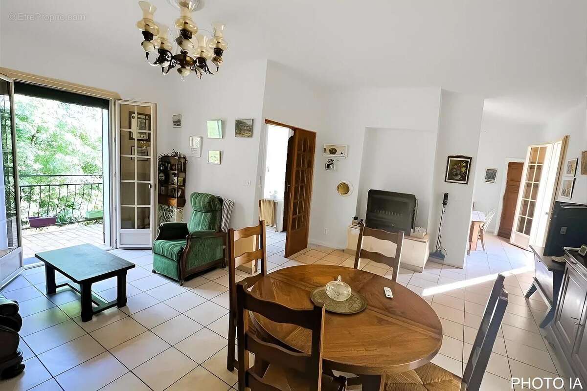 Photo 6 - Maison à DARDILLY